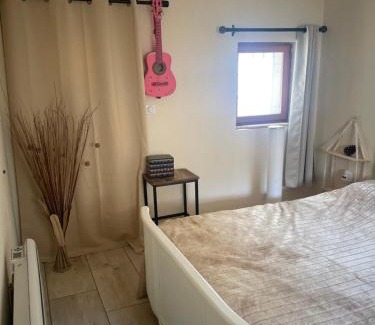 La Chapelle-Vaupelteigne Apartment | Its chablis Time