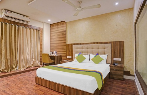 Kalina Hotel | Itsy By Treebo - BKC Mannat
