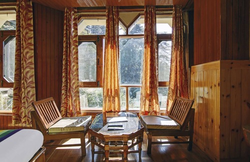 Chhota Shimla Hotel | Itsy By Treebo - Rajat Shimla