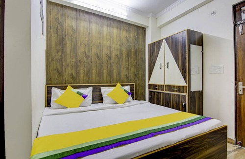 Mayapur Hotel | Itsy By Treebo - Shivalik