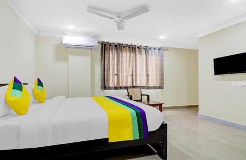 Hyderabad Hotel | Itsy Hotels 99 Inn Hitech City