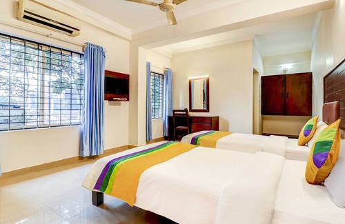 Thrissur Hotel | Itsy Hotels Ammu Regency