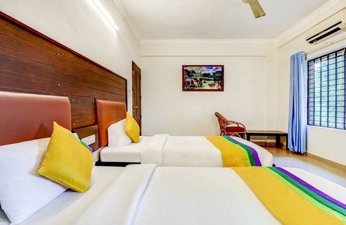 Thrissur Hotel | Itsy Hotels Ammu Regency