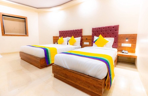 Prabhadevi Hotel | Itsy Hotels Elegant