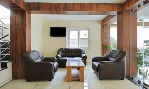 Gandhipuram Hotel | Itsy Hotels Jansi Residency