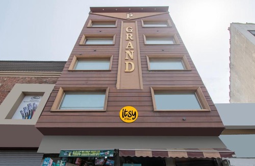 Ludhiana Hotel | Itsy Hotels P Grand