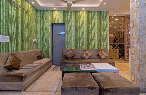 Ludhiana Hotel | Itsy Hotels P Grand