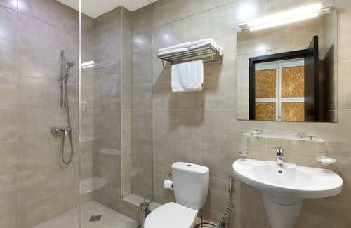 Tbilisi Hotel | Iveria Inn Tbilisi