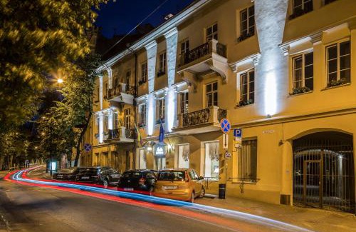 Old Town Hotel | Ivolita Vilnius