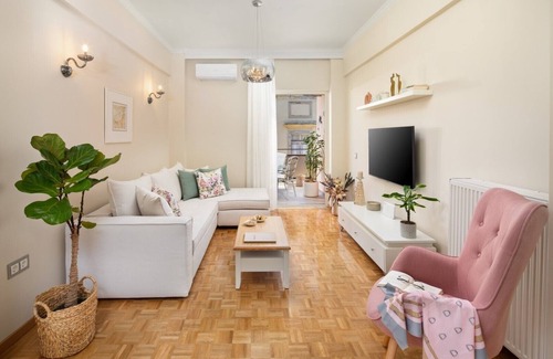 Old Town Apartment | Ivory Luxury Suite by Corfuescapes