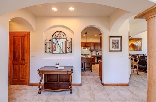 Northeast Heights House | Ivory Sanctuary - 4 bedroom