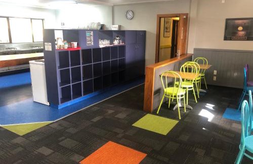 Fox Glacier Hostel | Ivorytowers Accommodation