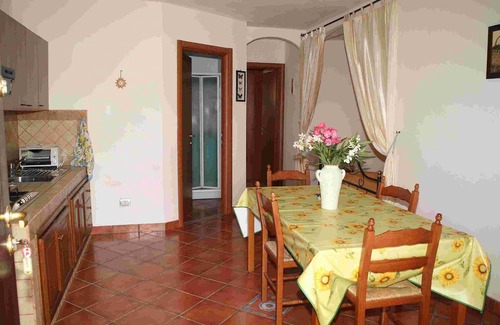 Alghero Apartment | "Ivy" apartment