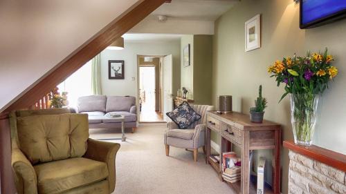Bourton House | Ivy Cottage