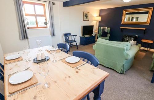 Richmond House | Ivy Cottage
