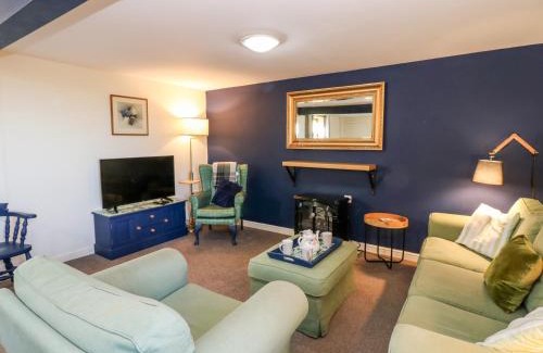 Richmond House | Ivy Cottage