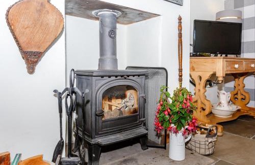 Grewelthorpe House | Ivy Cottage