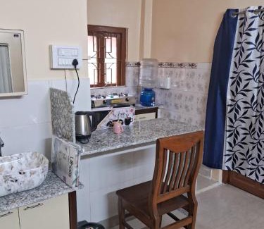 Kolkata Apartment | Ivy Homestay