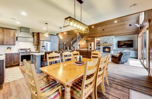 Crosslake Cabin | Ivy Lane is located on Crosslake of the Whitefish Chain of Lakes