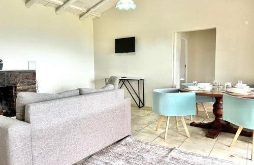 Botha's Hill Apartment | Ivy on Main Valley of 1000 hills