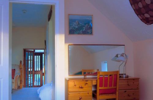 Goodwick Hotel | Ivybridge Guesthouse