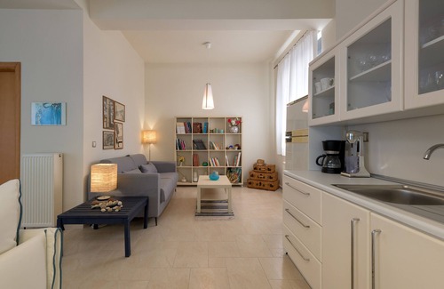 Ixia Villa | Ixian Hilltop Villa with private pool