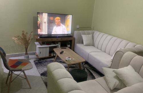 Nairobi Apartment | Iyans well arranged and good to go place