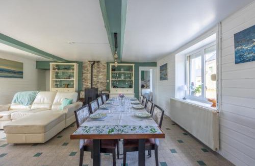 Cricqueville-en-Bessin House | Izéla