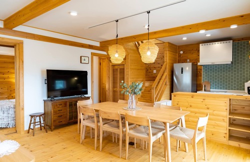 Minami-komatsu Villa | IZA oumimaiko