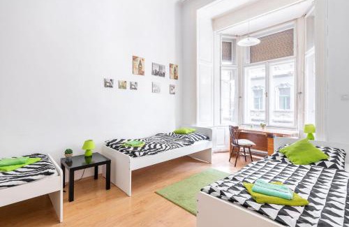 Terezvaros Apartment | Izabella Home 2 Budapest