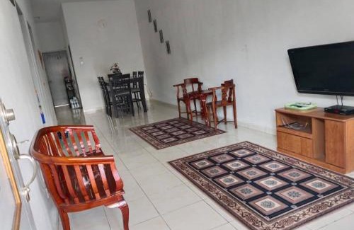 Jengka House | Izani Homestay