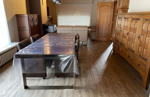 Izegem House | Izegem: Huis met een Uitzicht (5 slaapkamers, 12 personen)