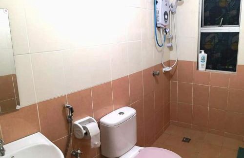 Sandakan Apartment | Izzanial Homestay