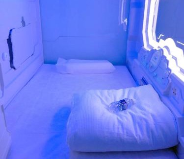 Venustiano Carranza Hotel | izZzleep Aeropuerto Terminal 2