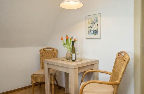 Großjena Apartment | Jägerhaus auf Schloss Neuenburg