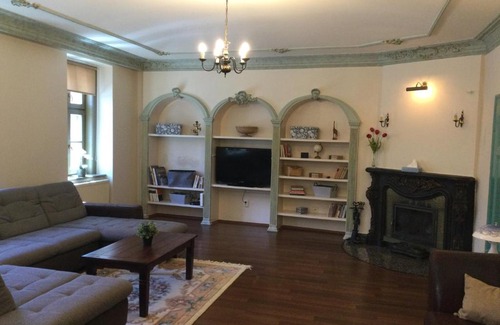 Sopron Villa | Jókai Apartment