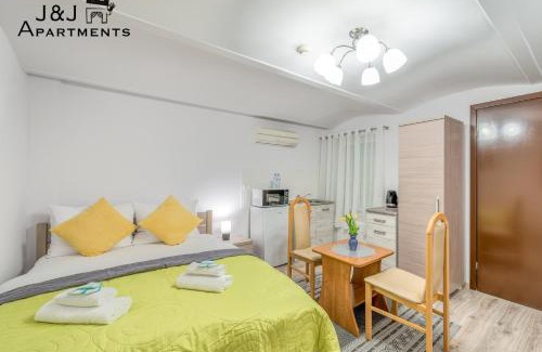 Stare Miasto Apartment | J&J Apartments, Łazienna 30 Apartament 8/2
