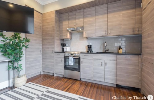 Beacon Hill Apartment | J Miller Flats by Thatch