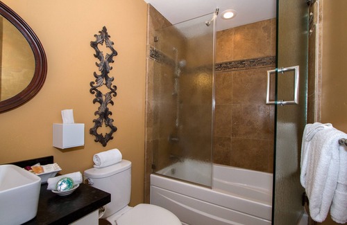 Lodge Hill Bed & Breakfast | J Patrick Inn
