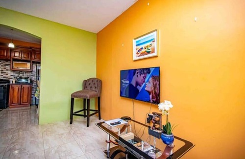 Spanish Town Apartment | J&R Sunshine Retreat 2