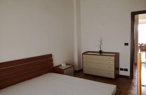 Collegno Apartment | J Stadio. דירה נחמדה ושקטה לחופשה שלכם