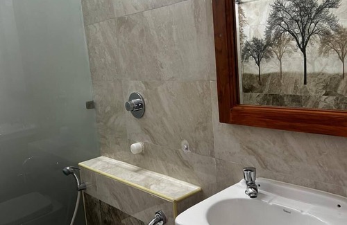 Salem Hotel | J V Residency