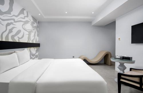 Bui Thi Xuan Hotel | J Village Hotel - Triệu Việt Vương