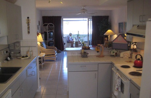 Estate Salt River Condo | J5 Gentle Winds-The best access to beach and pool