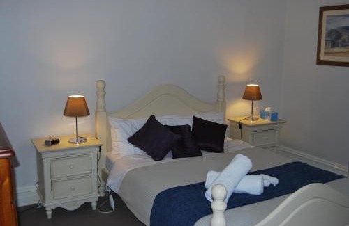 Murray Bridge Apartment | Jacaranda Cottage