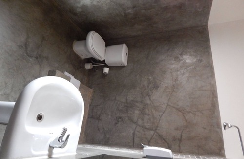 Polana Cimento A House | Jacaranda Guesthouse