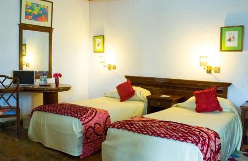 Gilgil Cabin | Jacaranda Lake Elementaita Lodge