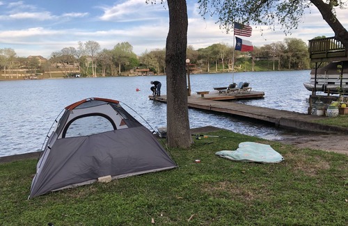 New Braunfels House | Jack's Cabin, Lake Dunlap, New Braunfels