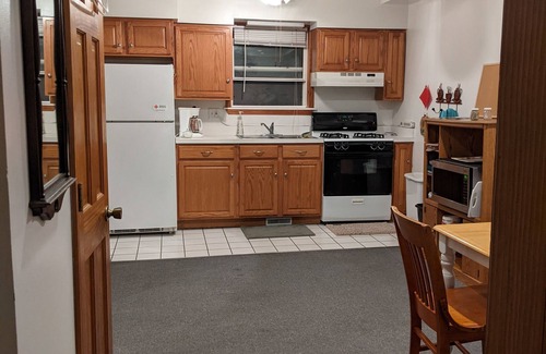 Monroe Apartment | Jack's Joint's #2 in downtown Monroe MI
