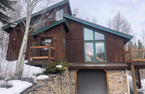 Red Top Meadows Cabin | Jackson Hole Country Cabin in the Woods